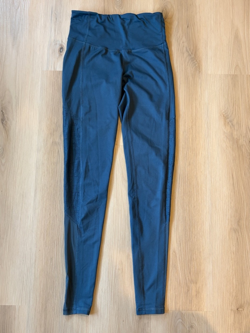 Champion - Women’s High-Waist Navy Athletic Leggings - S